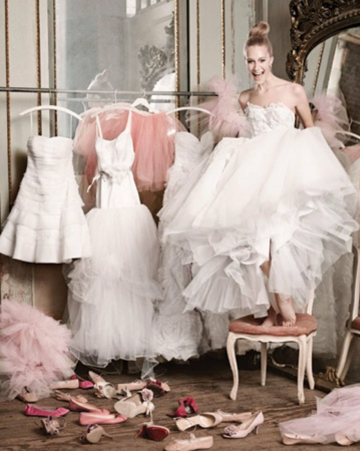 'Dos And Don'ts Of Wedding Dress Shopping' Image #1