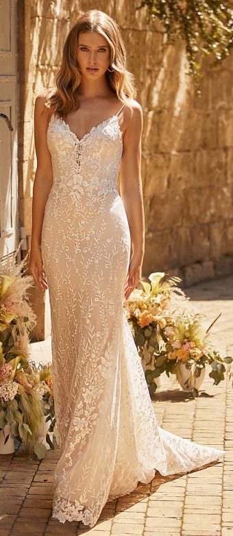 Slim Wedding Dresses With Beading And Lace Wedding Inspiration Val Stefani Blog 1362
