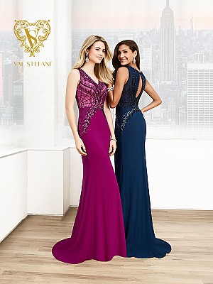 Val Stefani Prom 3045RK elegantly beaded inverted basque waist v-neck evening dress Val Stefani Prom 3045RK elegantly beaded inverted basque waist v-neck evening dress
