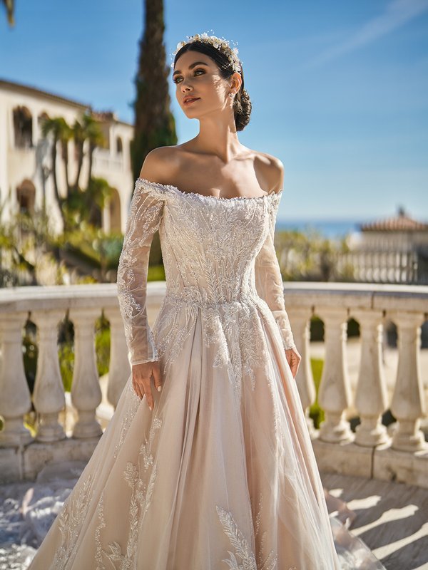 20 Gorgeous Wedding Dresses You Will Love - Elegantweddinginvites.com Blog
